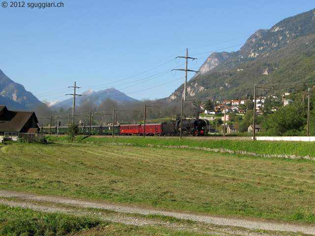 141R 568 (Swiss Classic Train)